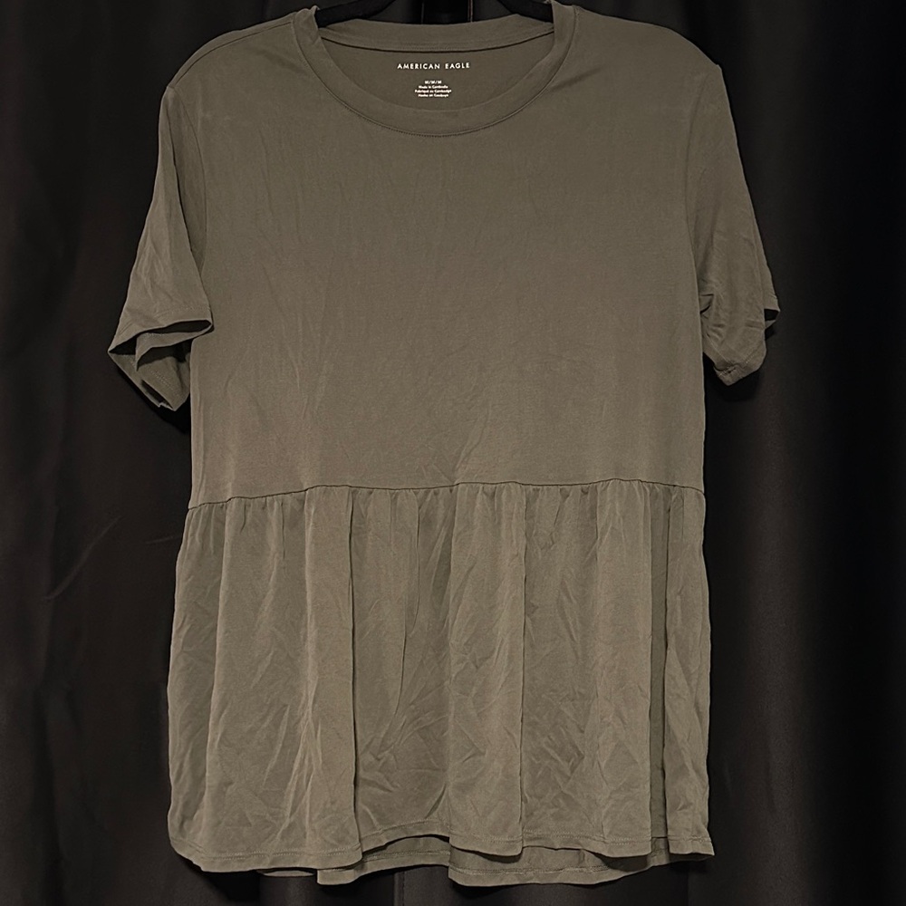 American Eagle Outfitters Women's Green Peplum Tee